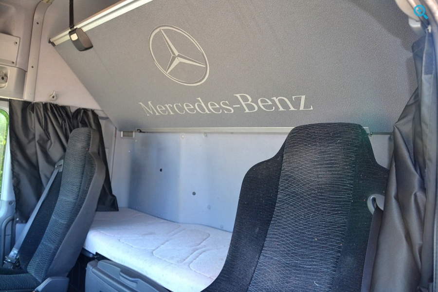 Mercedes-Benz Actros 1844 Mega Space