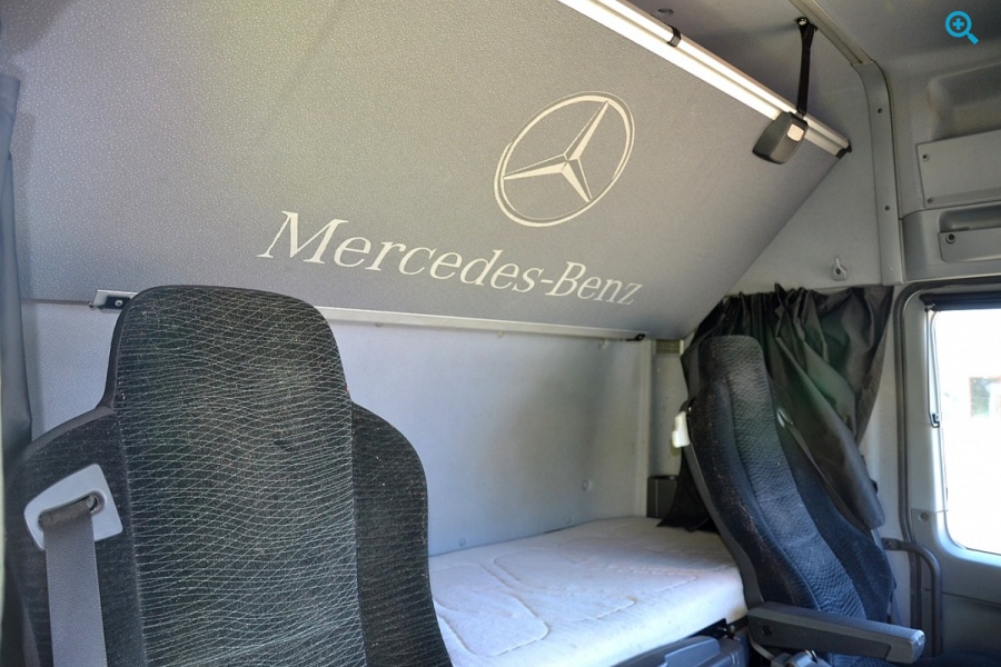 Mercedes-Benz Actros 1844 Mega Space