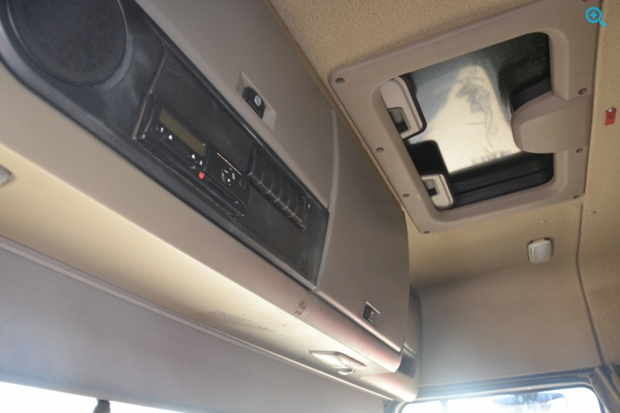 Седельный тягач DAF XF 105 460,