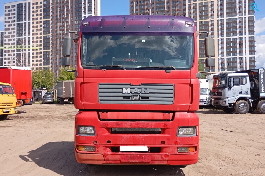 Сцепка седельный тягач Man TGA 26.413 и Полуприцеп зерновоз KRONE SDP27