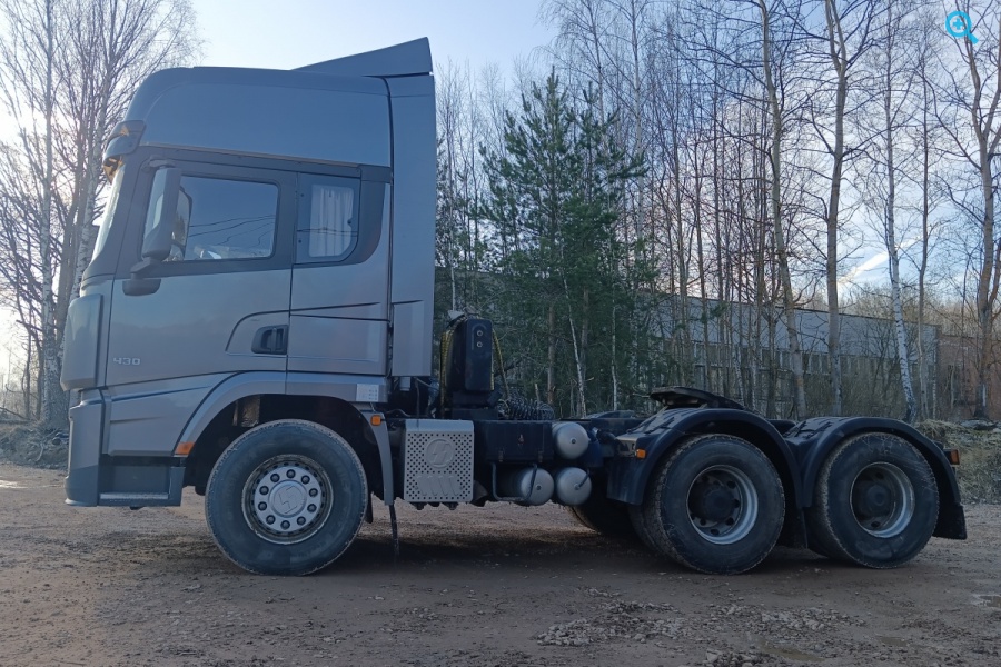 SHACMAN SX42584V324 6х4