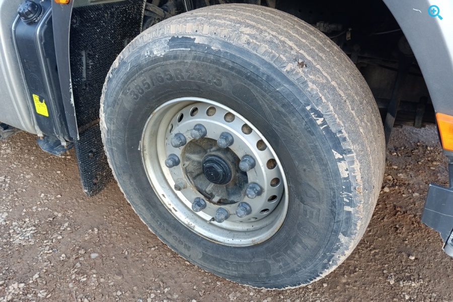 SHACMAN SX42584V324 6х4