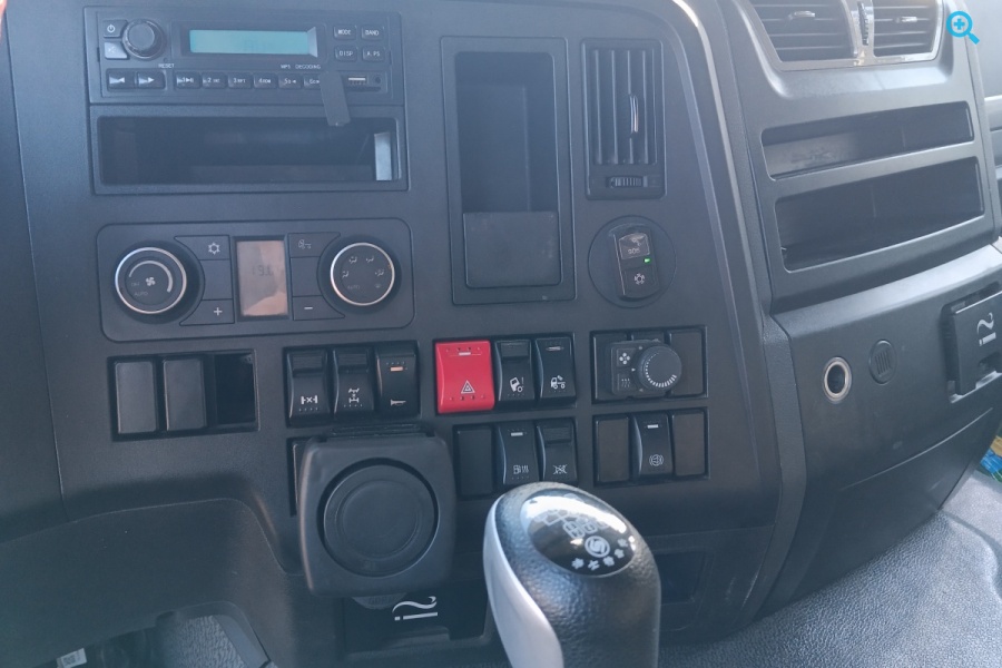 SHACMAN SX42584V324 6х4