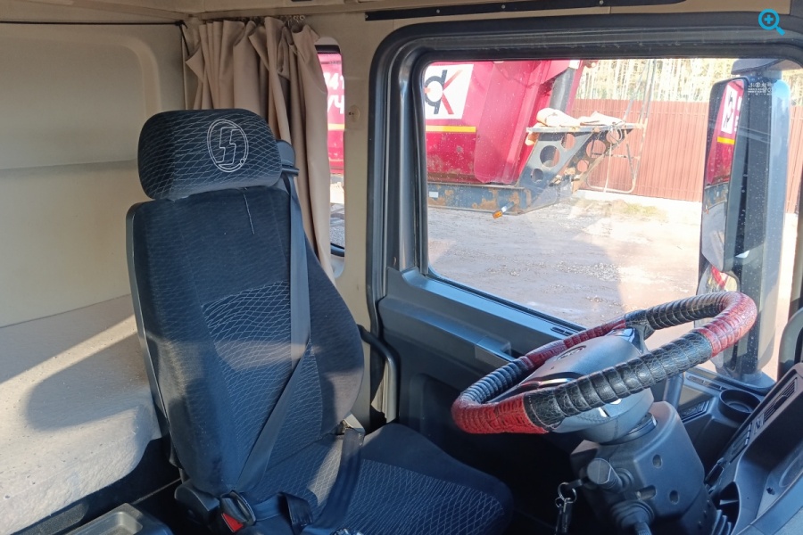 SHACMAN SX42584V324 6х4