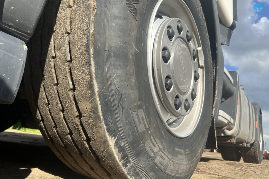 Седельный тягач Scania G420 CA4X2HSA