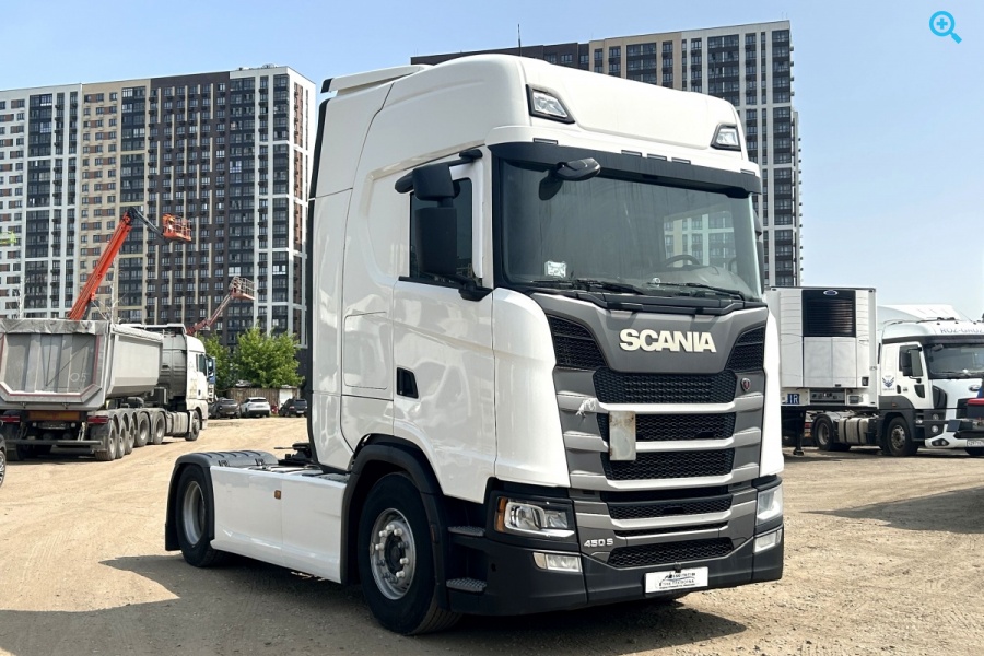 SCANIA S450