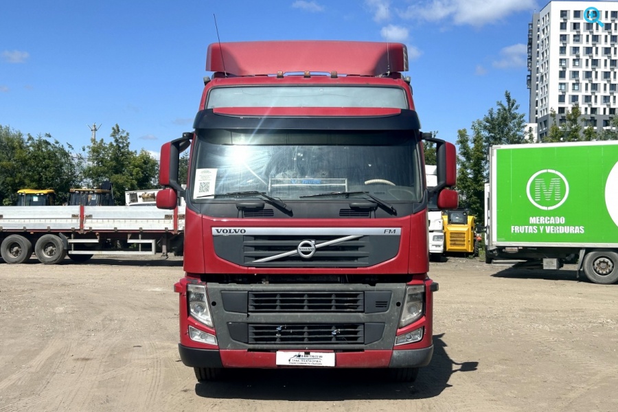 VOLVO FM TRUCK 4x2