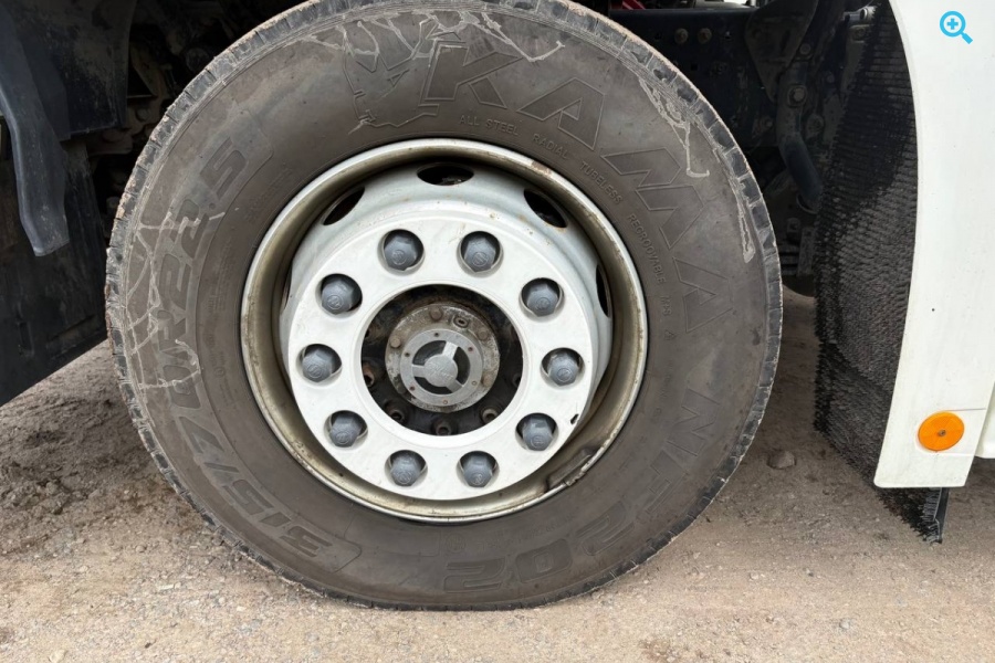 FOTON AUMAN