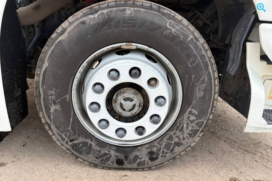 FOTON AUMAN