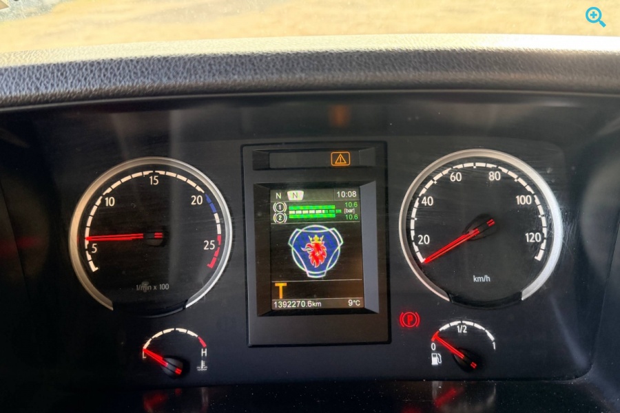 Scania R440