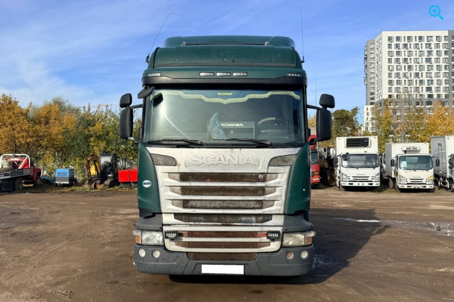 Scania R440