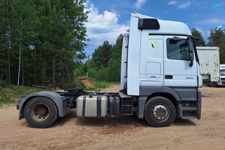  Mercedes Benz MB Actros 1844 LS