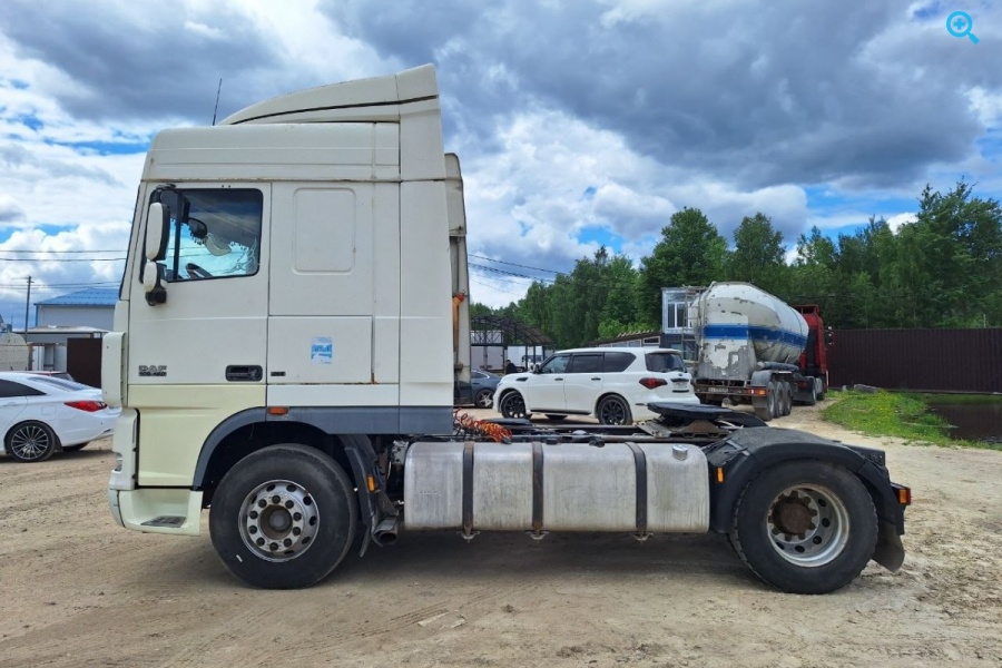  DAF XF 105.460