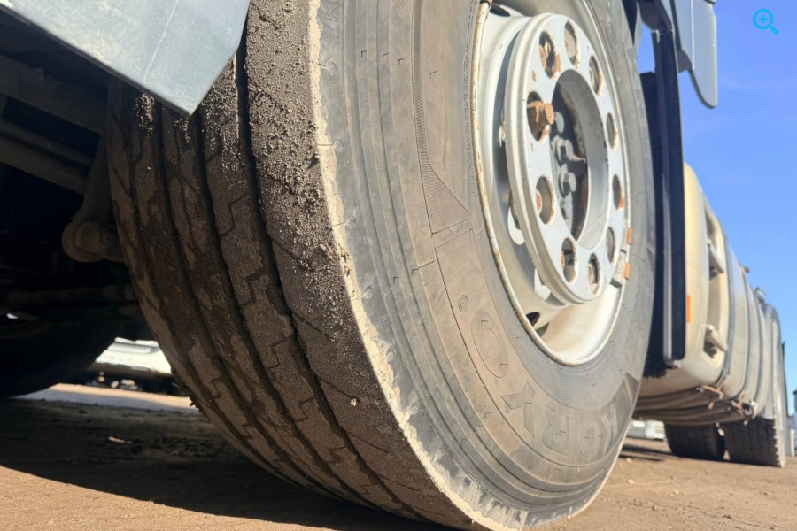 Mercedes Benz Actros 1851.