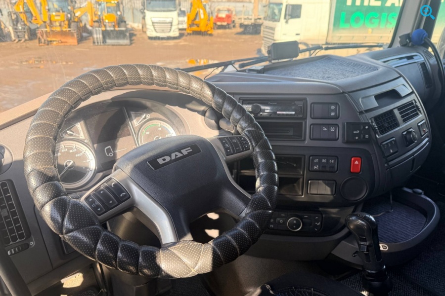 DAF XF 106.480 (ADR) 6*4