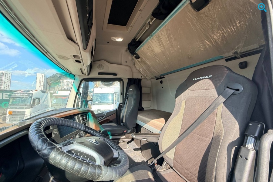 КАМАЗ 54902