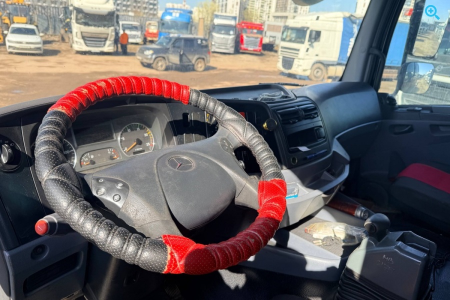 Седельный тягач Mercedes-Benz Axor 1836LS