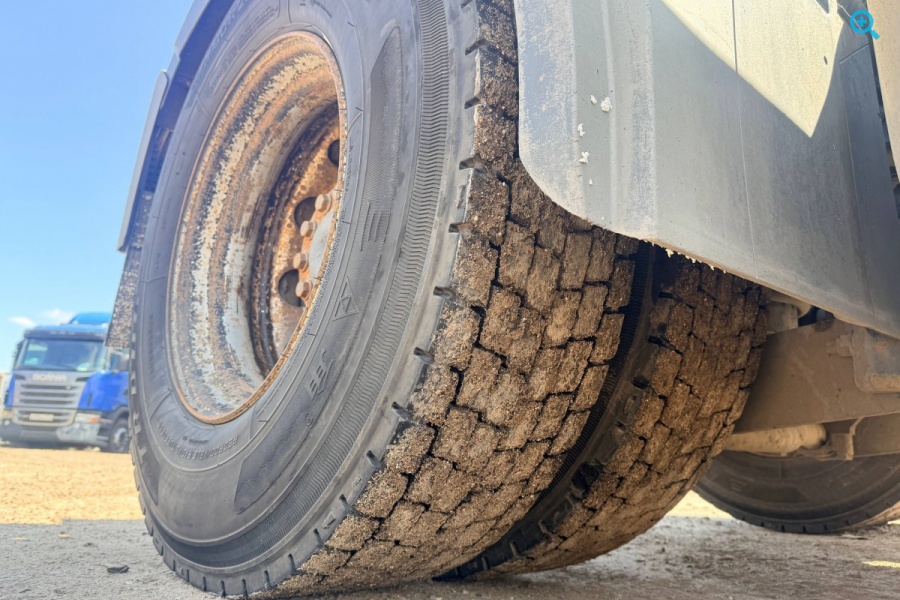  Mercedes-Benz Actros 1841LS