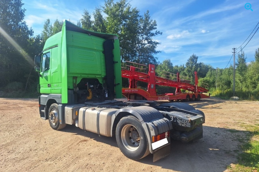 Mercedes-Benz  Actros 1844 (Mega space)
