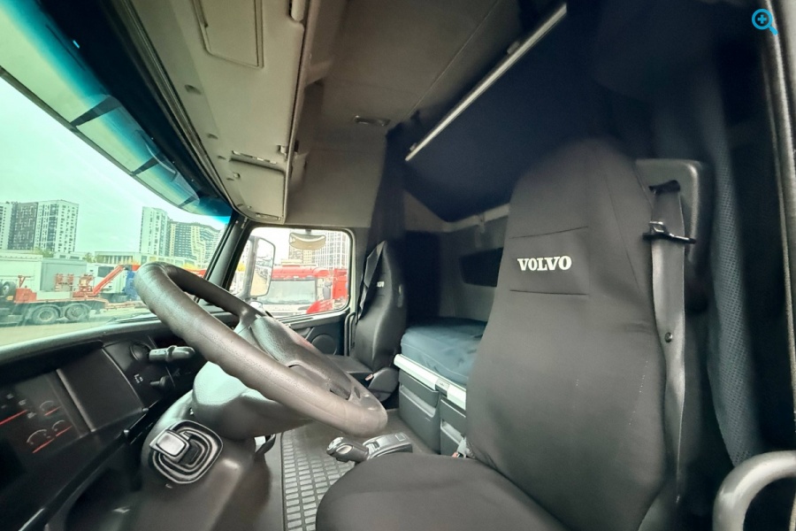 VOLVO FH TRUCK