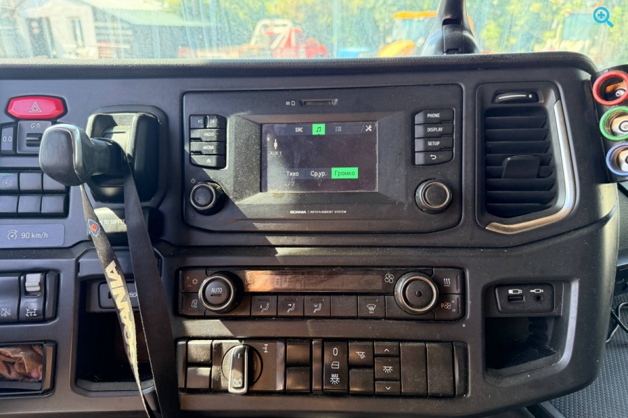 SCANIA 4х2, G410