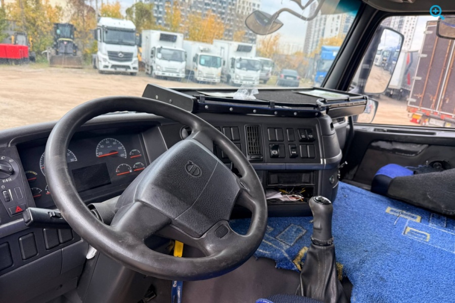 VOLVO FM12