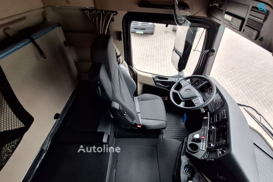 Mercedes-Benz Actros F 1843 LS