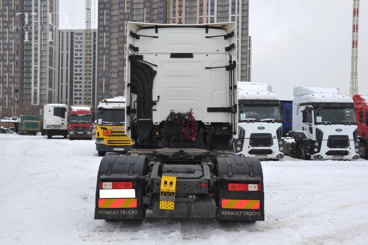 Renault седельный тягач