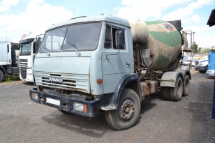 Грузовик автобетоносмеситель КАМАЗ 53229С. Год выпуска : 2002