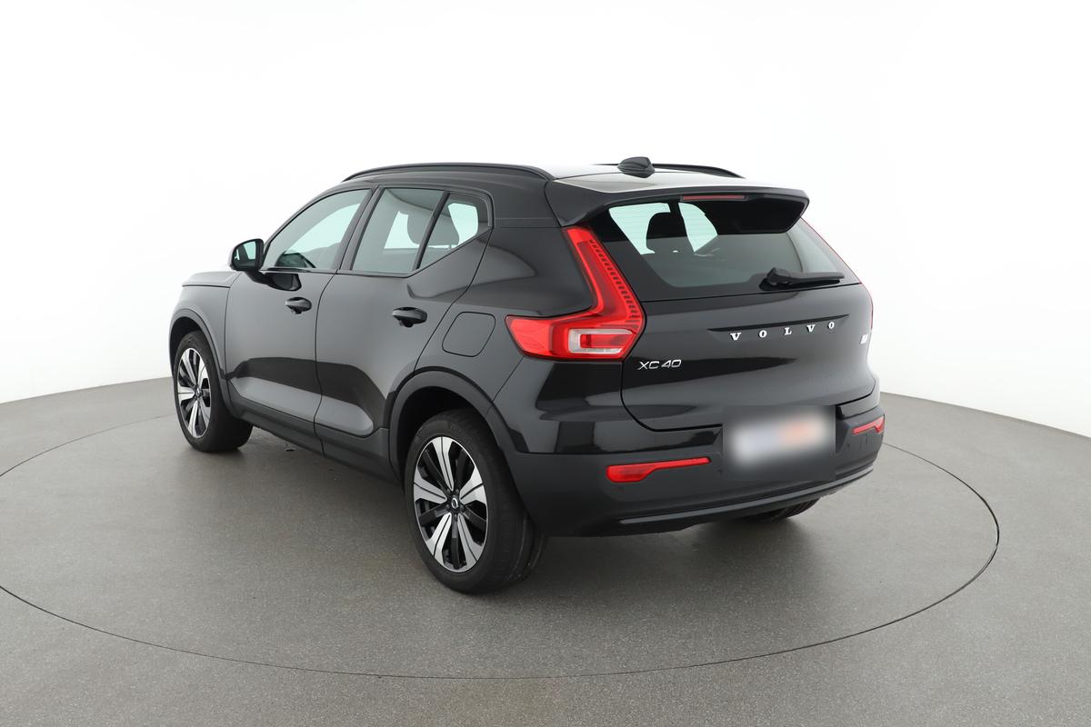 Volvo XC40 Recharge Core 2WD, фото 3