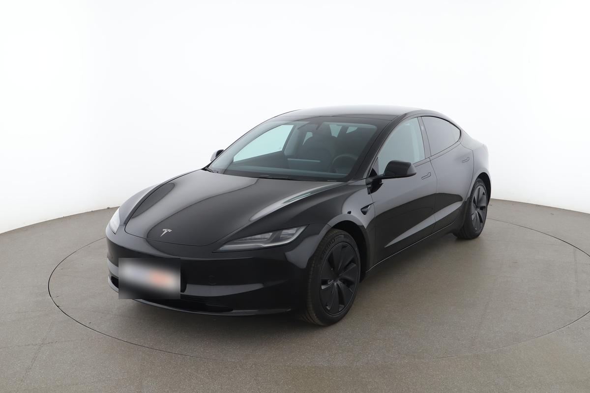 Tesla Model 3 Standard Range