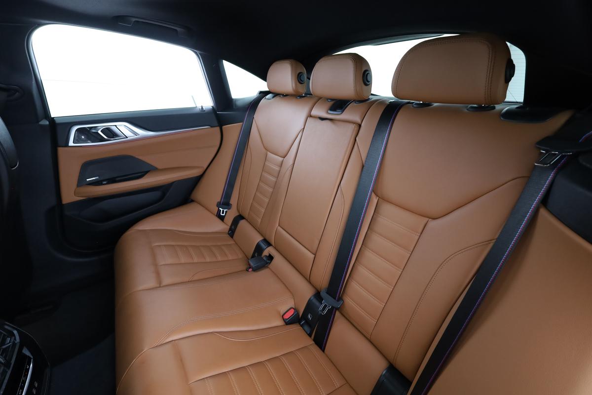 BMW i4 eDrive35 Gran Coupe M Sport, фото 13
