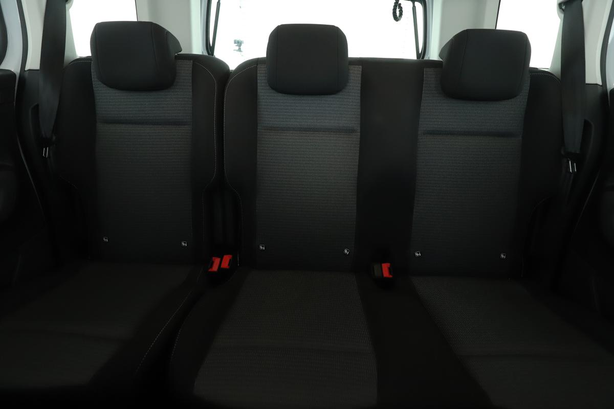 Toyota ProAce City Verso 1.2 Turbo L1 Shuttle, фото 14