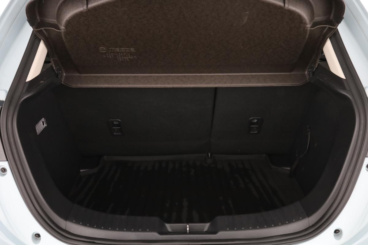 Mazda 2 1.5 Skyactiv-G Center-Line, фото 16