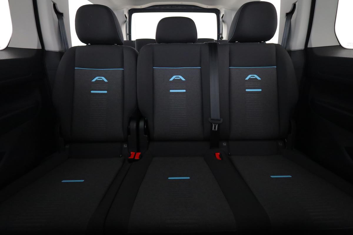 Ford Grand Tourneo Connect 2.0 TDCi EcoBlue Active, фото 14