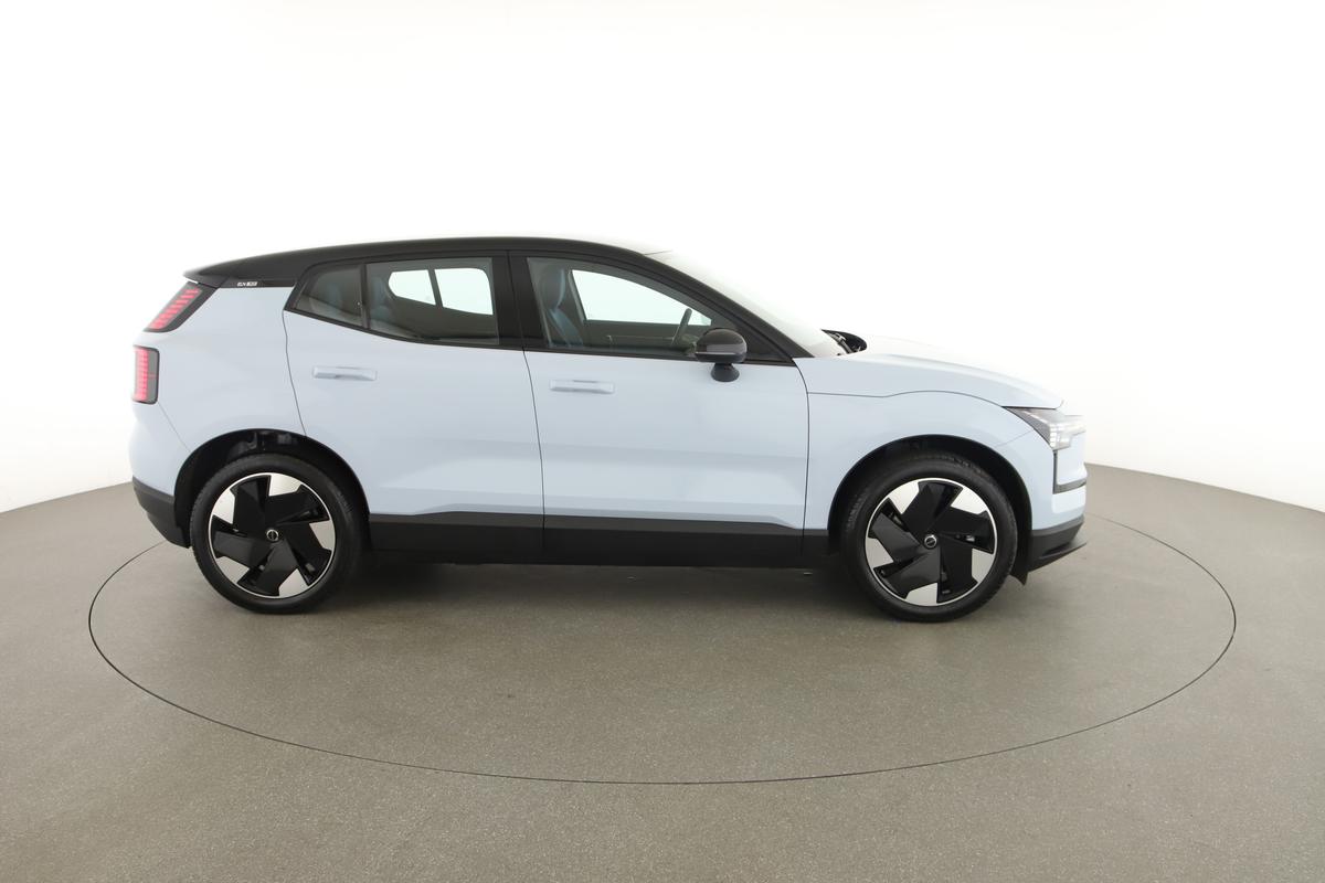 Volvo EX30 Single Motor Extended Range Plus 2WD, фото 6