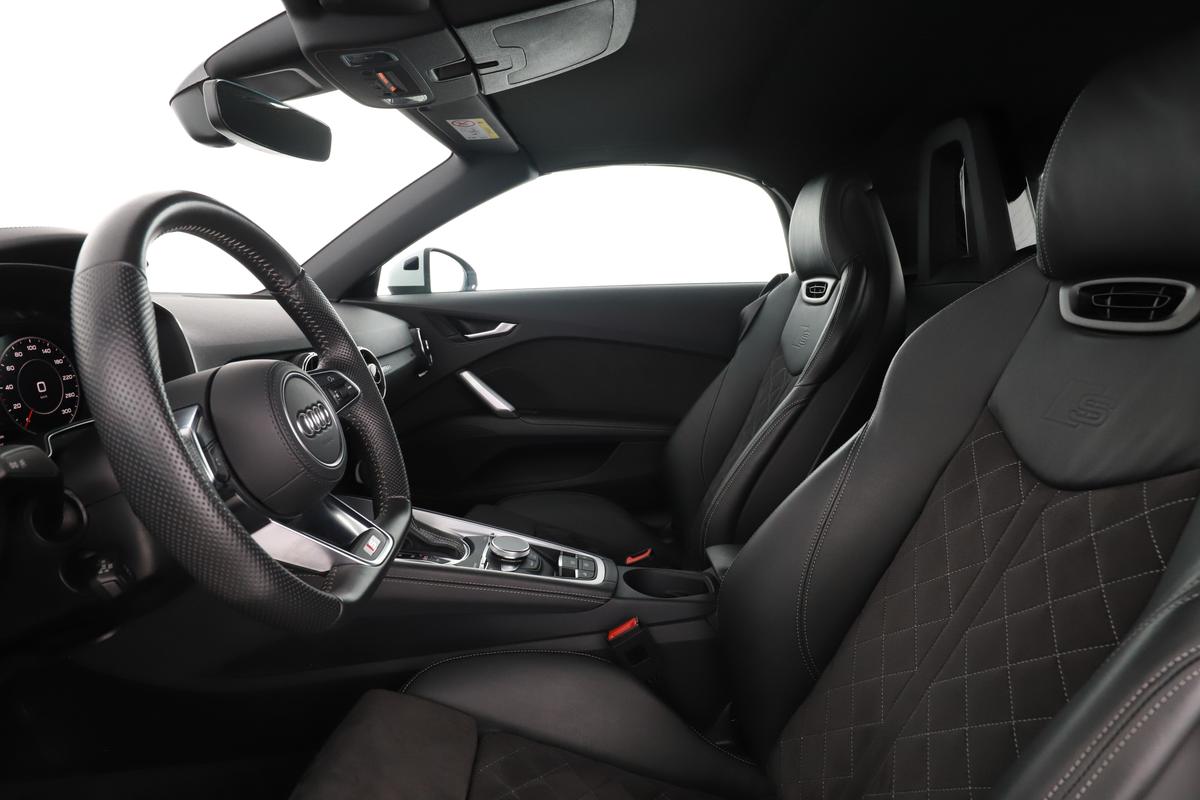 Audi TT 45 TFSI, фото 9