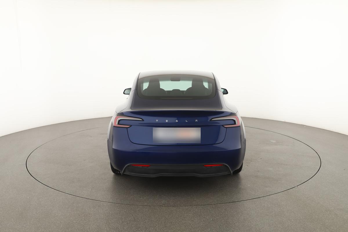 Tesla Model 3 Standard Range Premium, фото 4