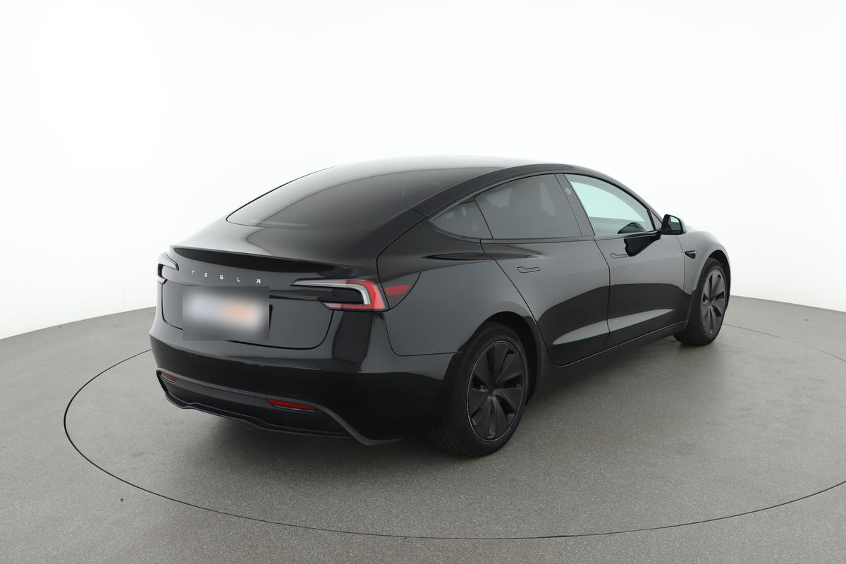 Tesla Model 3 Standard Range, фото 5