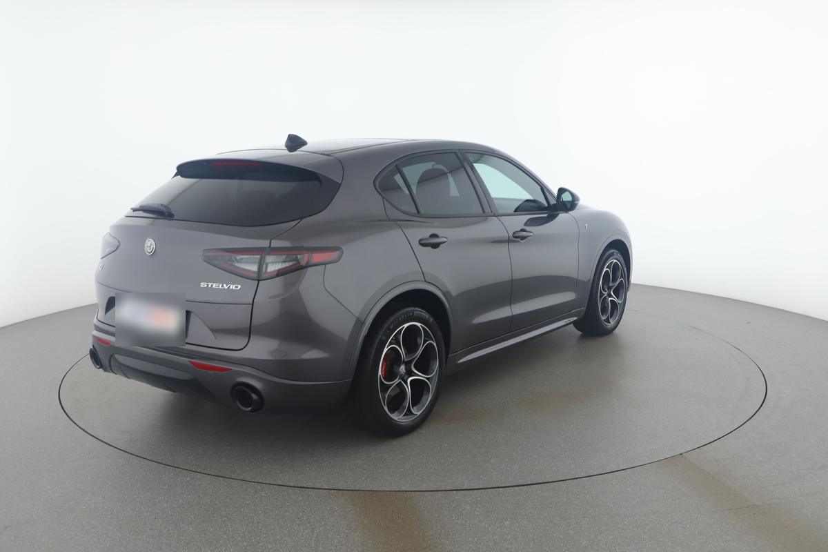 Alfa Romeo Stelvio 2.2 Jtdm Ti Q4, фото 5