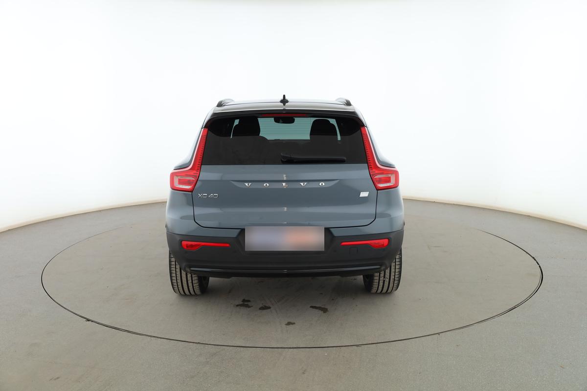Volvo XC40 Recharge Core 2WD, фото 4