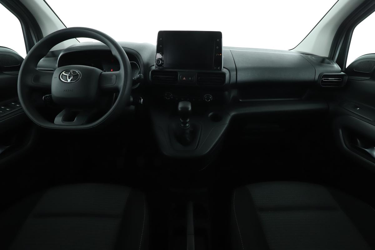 Toyota ProAce City Verso 1.2 Turbo L1 Shuttle, фото 11