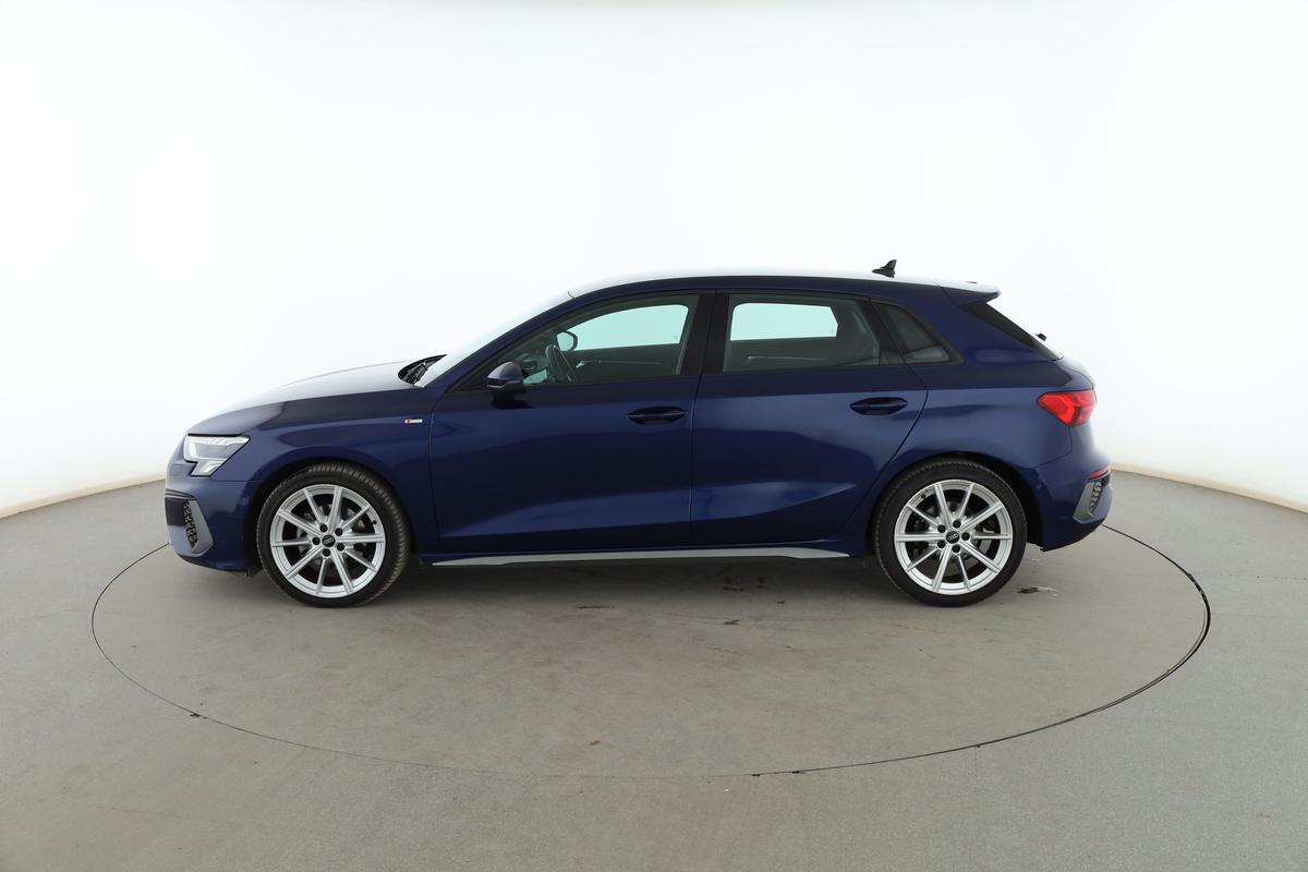 Audi A3 Sportback 35 TDI S line, фото 2