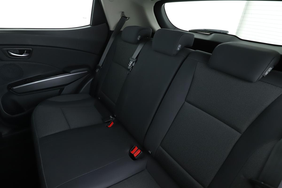 KGM Tivoli 1.5 T-GDi Black, фото 13