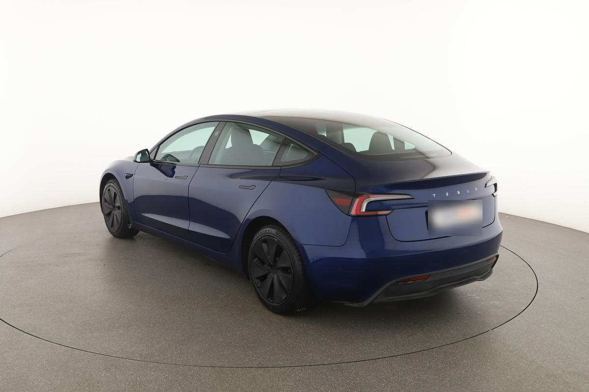 Tesla Model 3 Standard Range Premium, фото 3