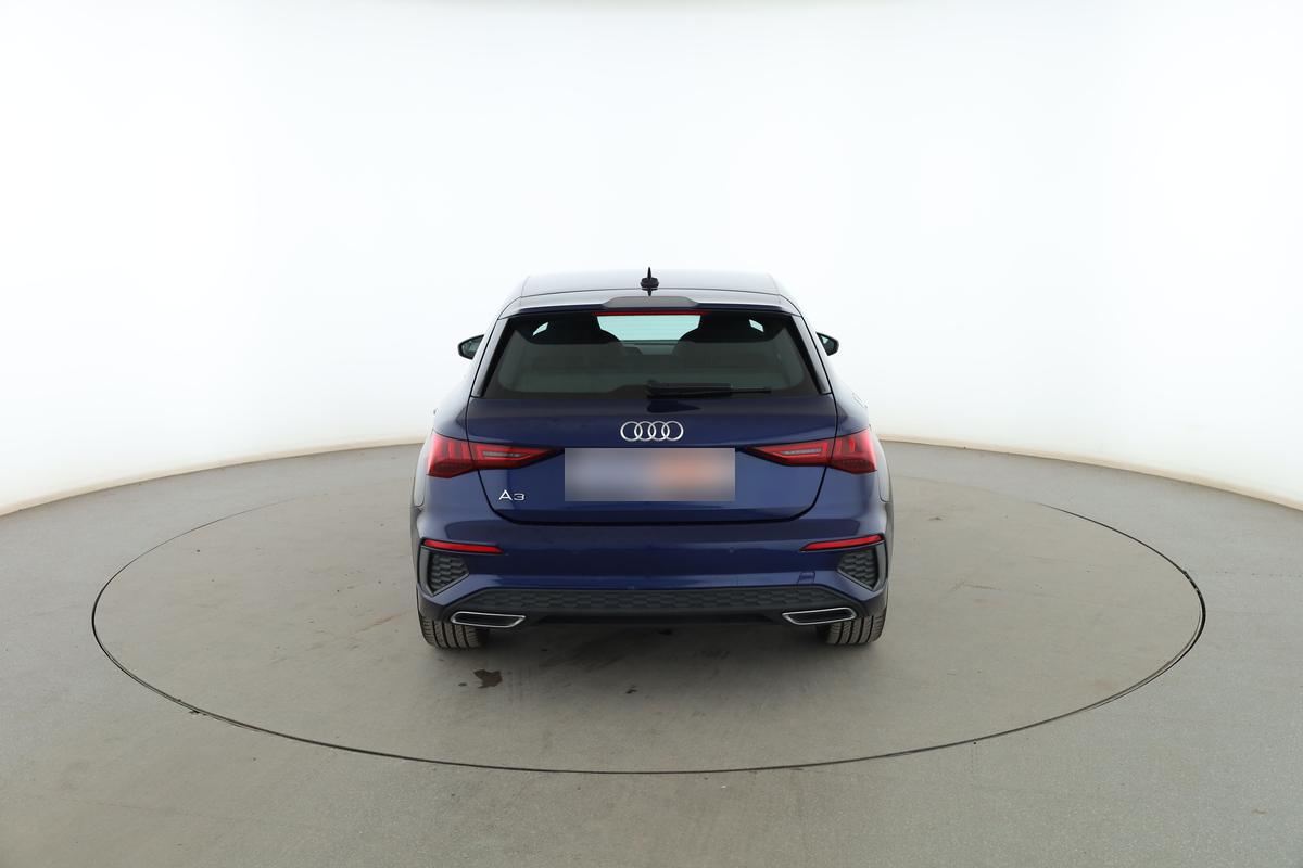 Audi A3 Sportback 35 TDI S line, фото 4