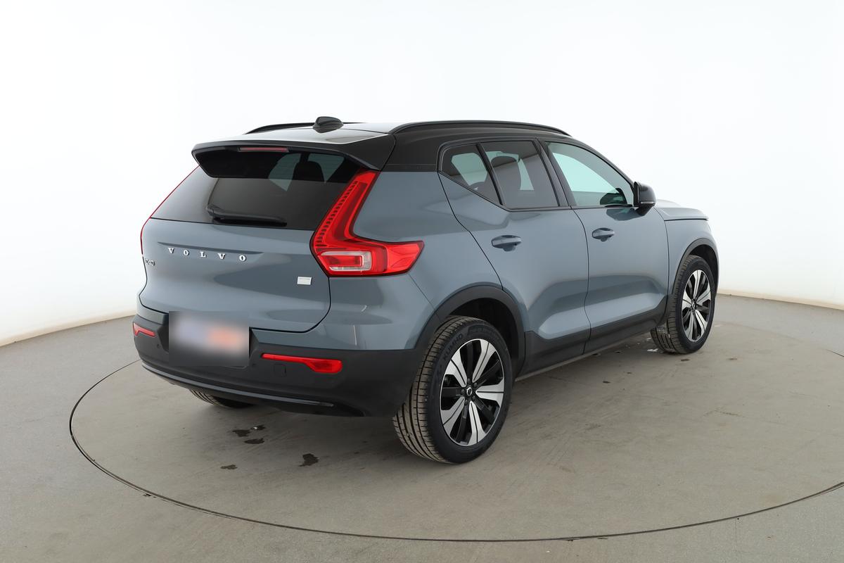 Volvo XC40 Recharge Core 2WD, фото 5