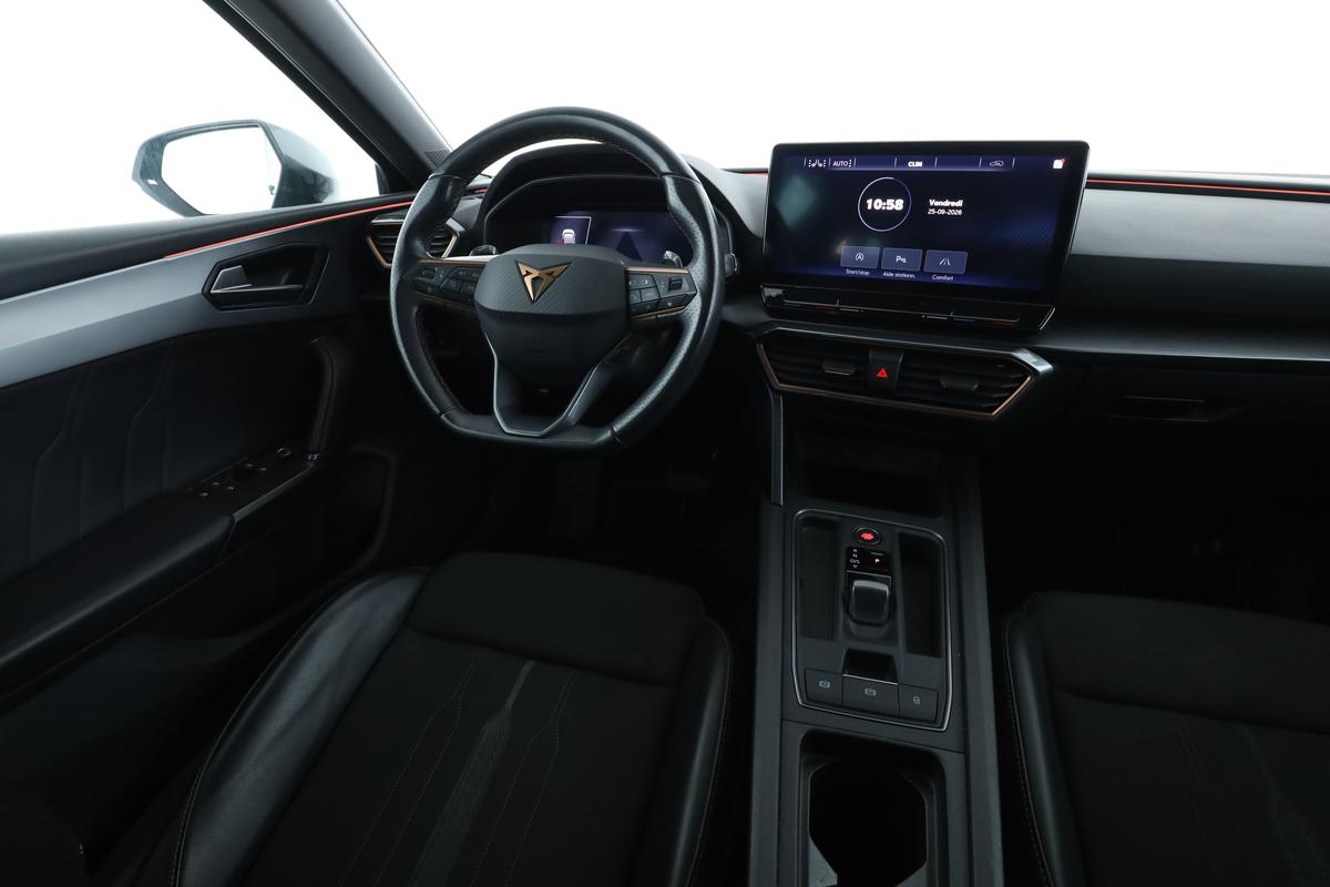 CUPRA Leon 1.5 eTSI, фото 12