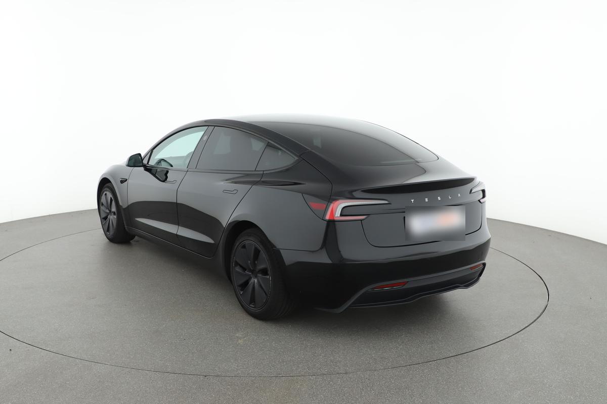 Tesla Model 3 Standard Range, фото 3