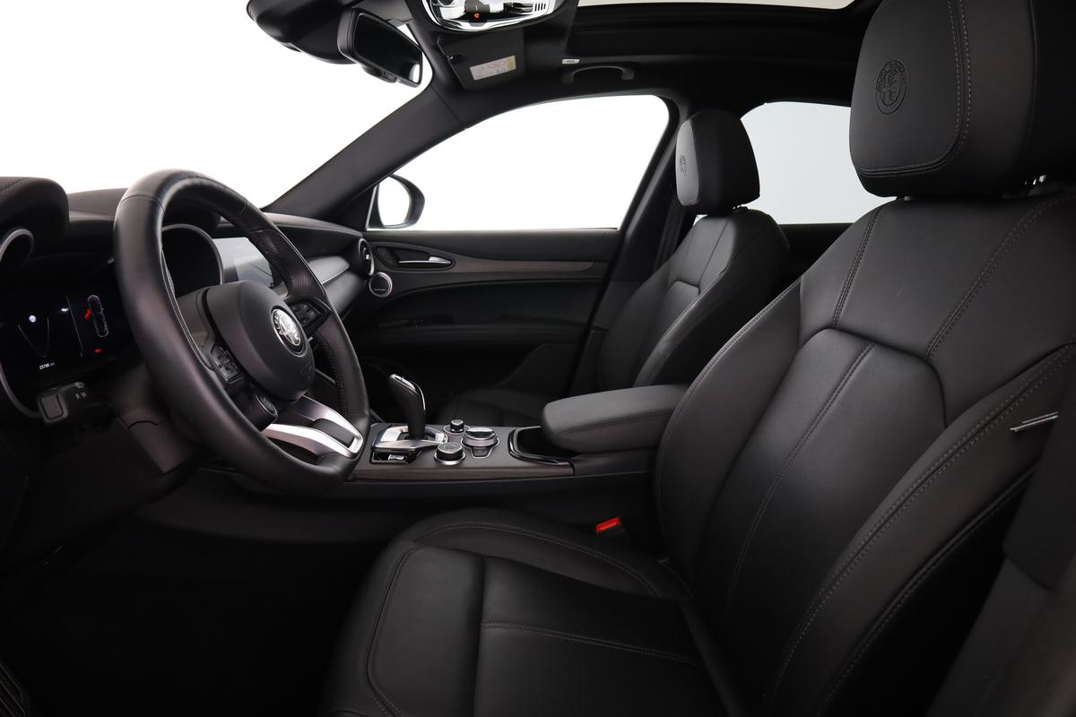 Alfa Romeo Stelvio 2.2 Jtdm Ti Q4, фото 9